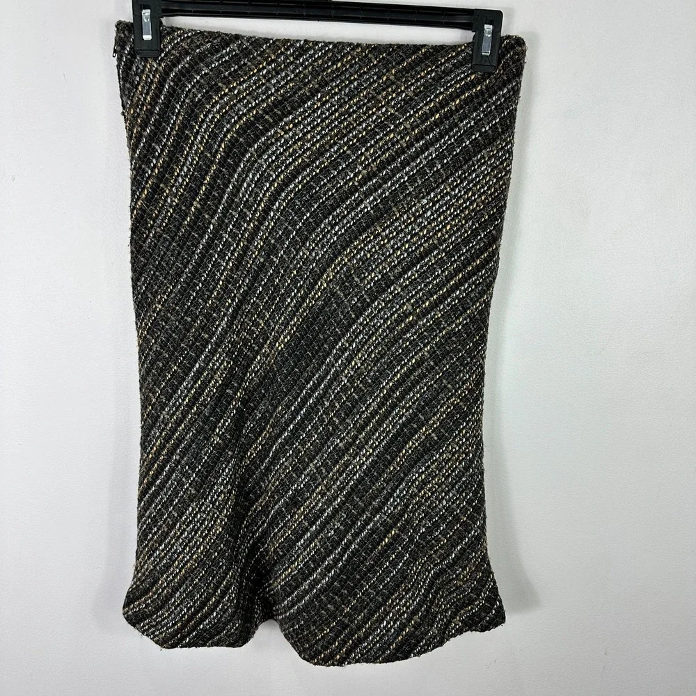 H&M Pencil Skirt 8 Black Boucle Ruffle Tweed Old Money Office Chic Dark Academia